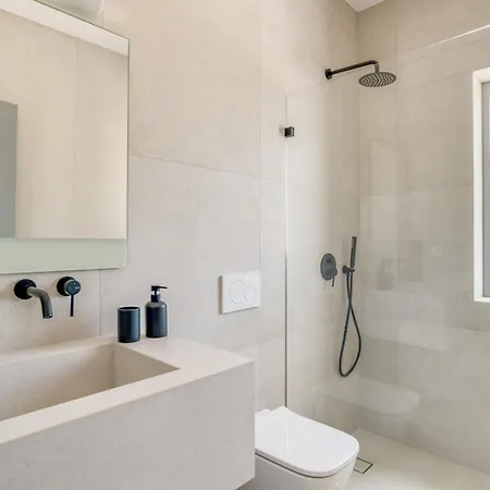 Aetheria Villa's & Studio דירה פארוס