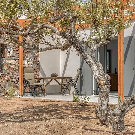 Апартаменты Aetheria Villa's & Studio